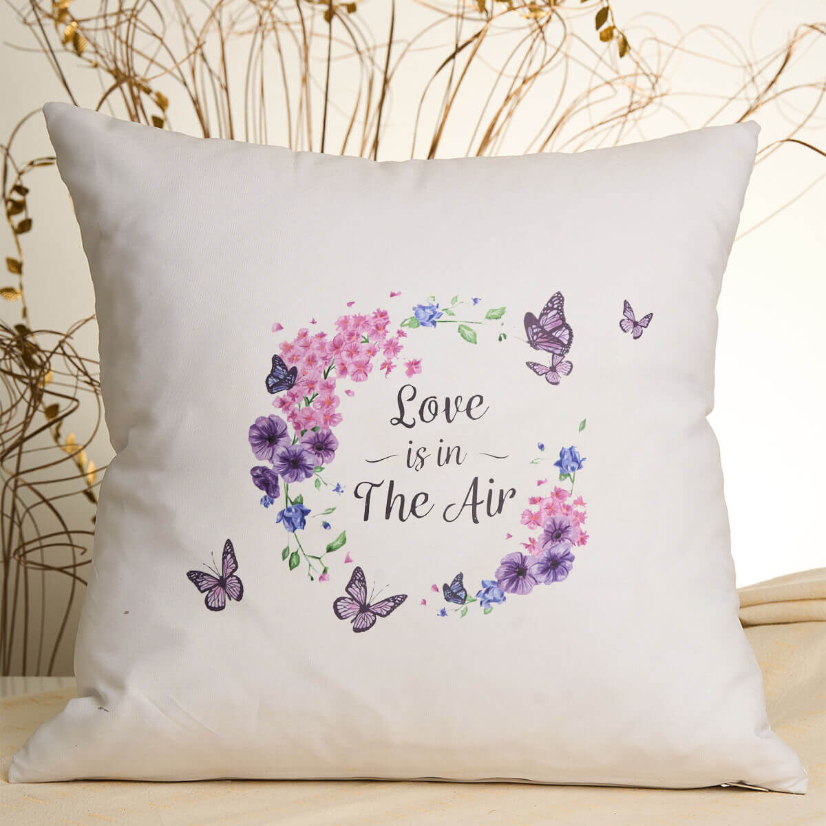 Μαξιλάρι με όμορφη εκτύπωση