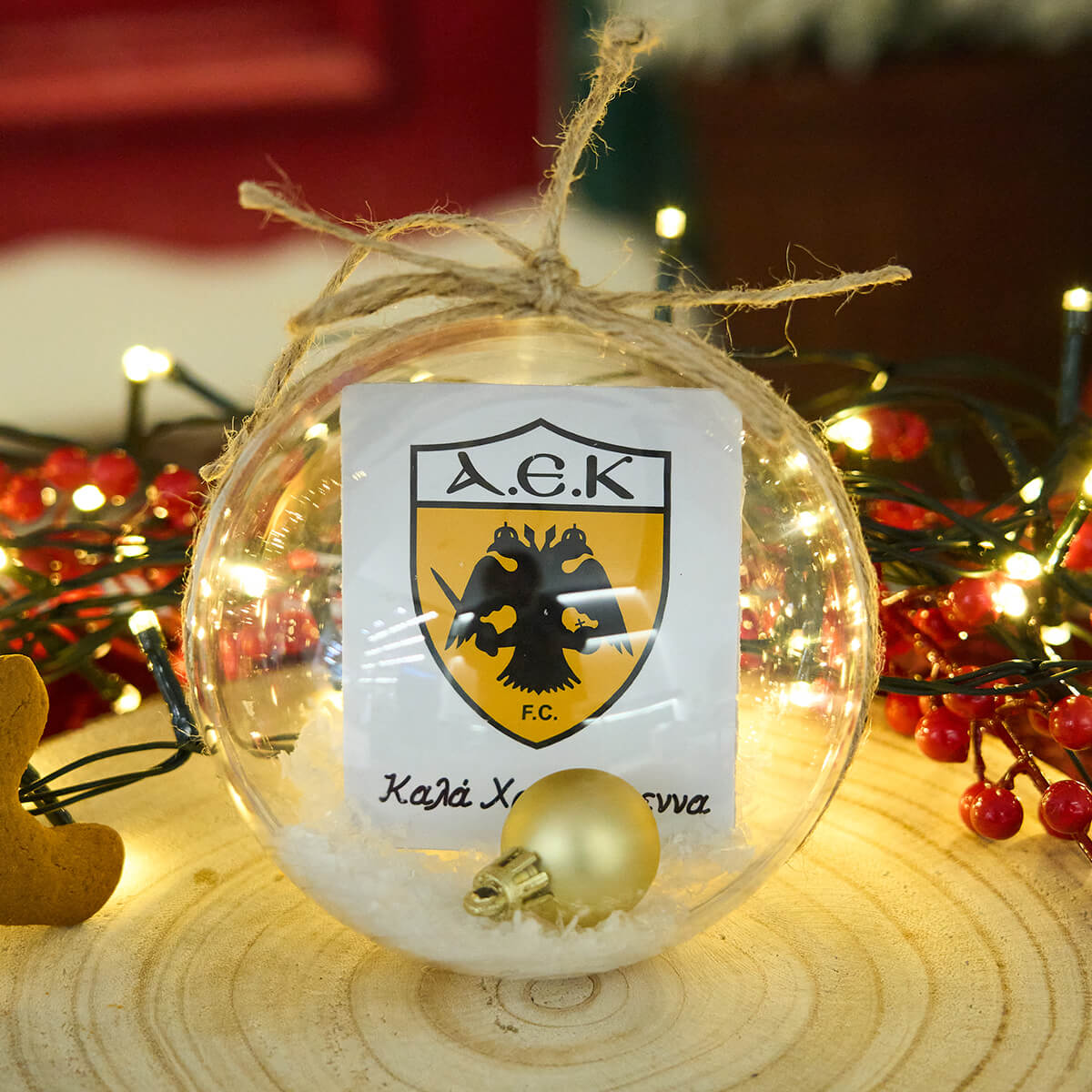 Christmas hanging ornament ball